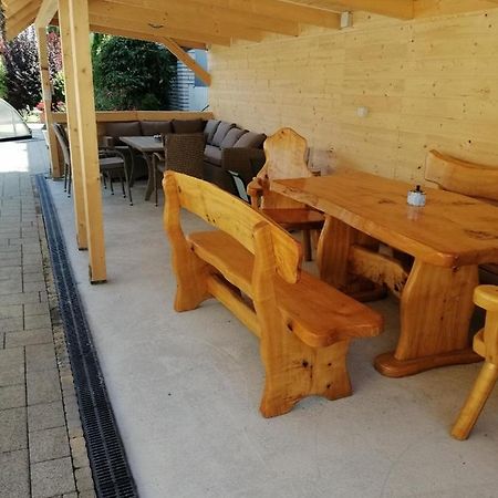 Goldenvendeghaz Villa Balatonszabadi Ngoại thất bức ảnh